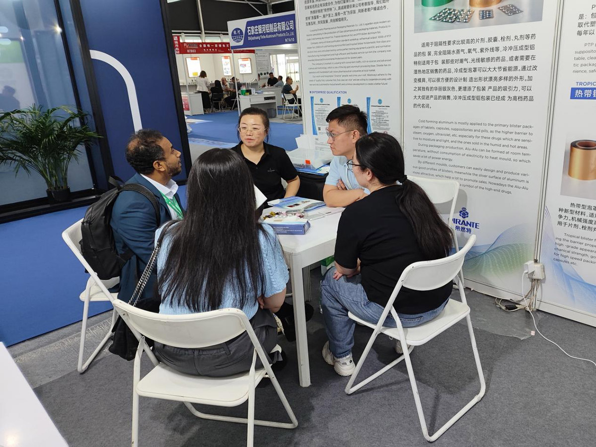 DIRANTE people attend CPHI SHANGHAI